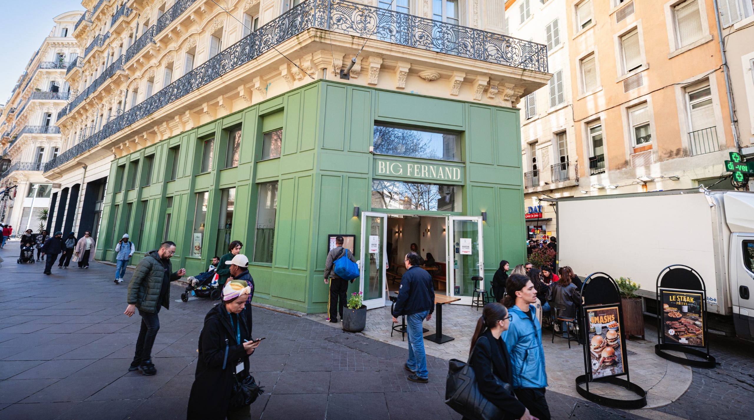Big Fernand jette l’ancre à Marseille !